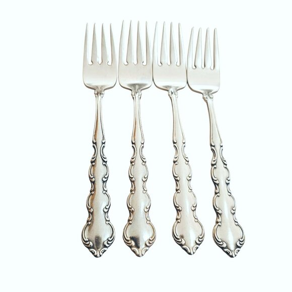 4 Oneida Deluxe Mozart Salad Fork 6.5" scalloped baroque scrolls 80s vtg - Picture 1 of 9